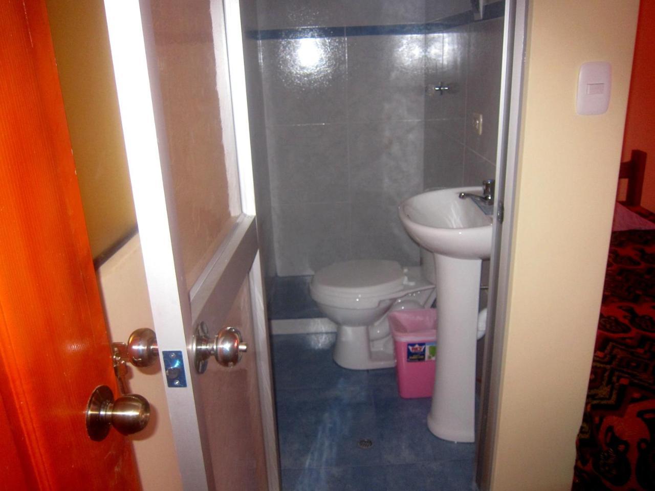 Hostal Kuntur Куско Экстерьер фото